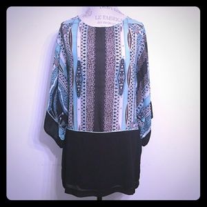 Lov Posh Cute dress with fun details